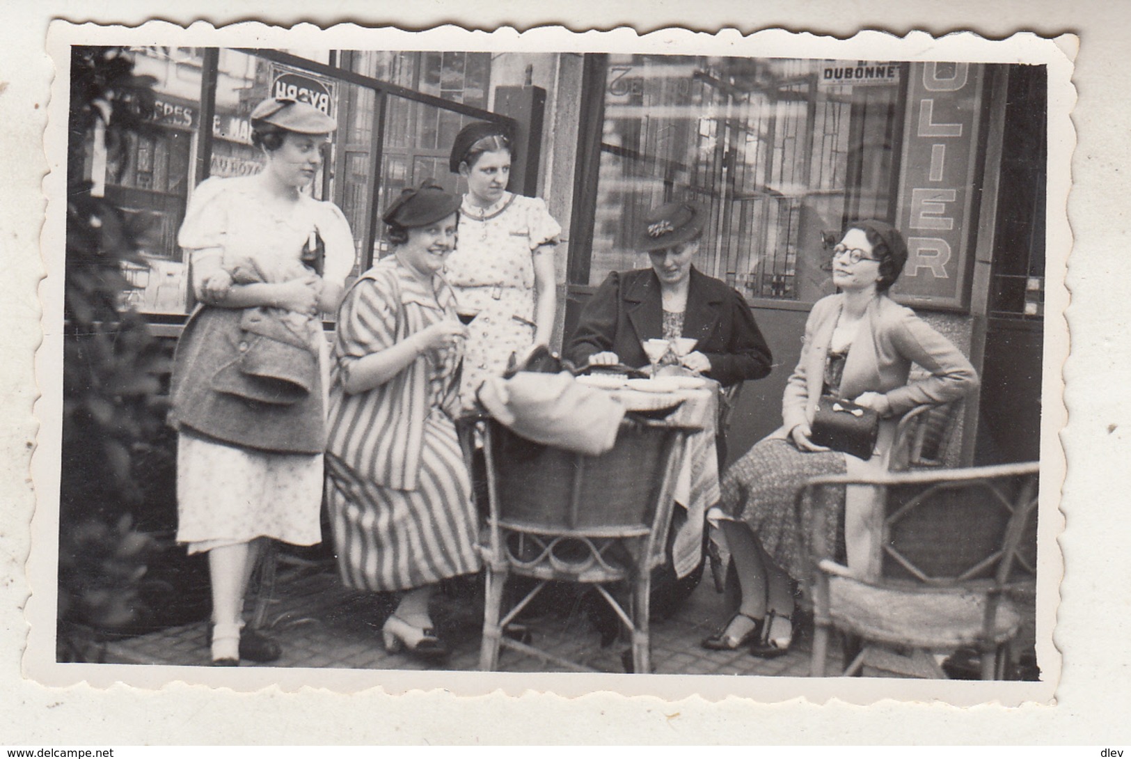 Tongeren - Café - 1937 - Foto 6 X 9 Cm - Lieux