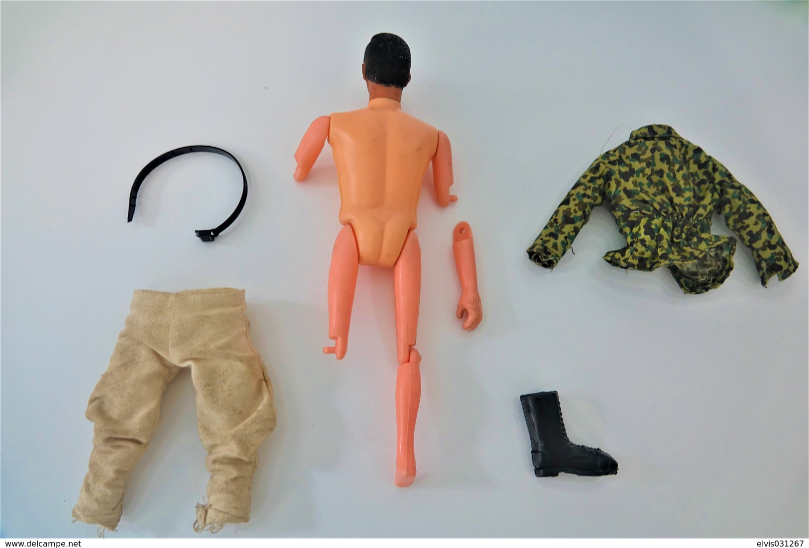 Vintage ACTION MAN MOLTO : SOLDIER WITH CLOTHES FOR PARTS OR REPAIR  - Made In Spain  - GI JOE - Action Man