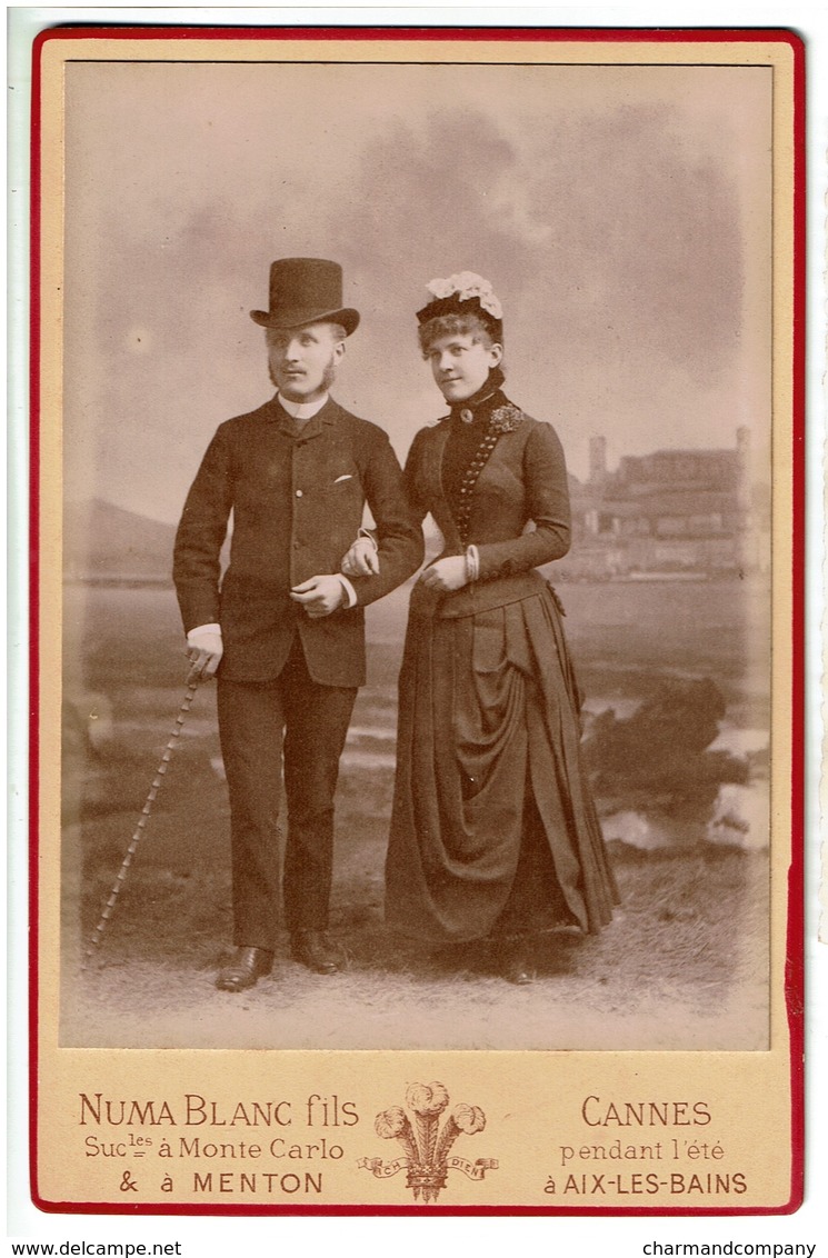 C1880 - Cabinet Photo Photographe Numa Blanc Fils - Paris / Cannes - Superbe Portrait D'un Couple - Faux-fond - 2 Scans - Oud (voor 1900)