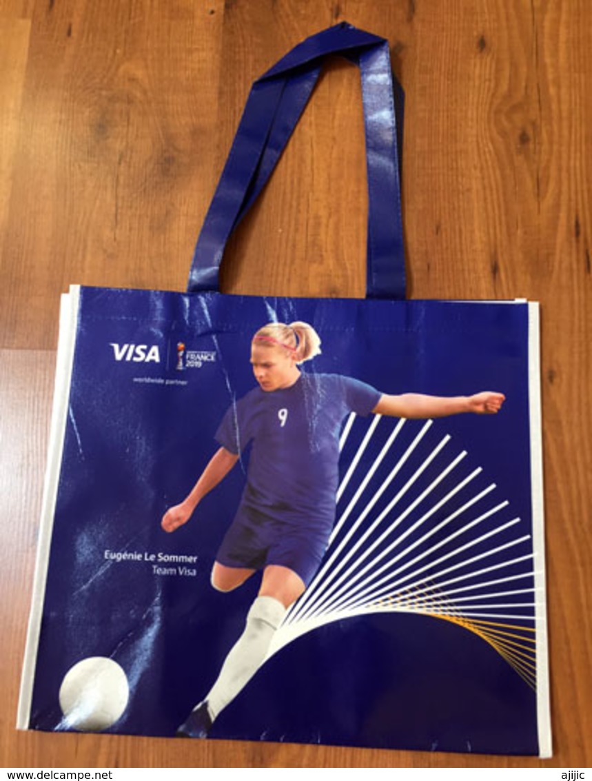 FRANCE 2019 WOMENS WORLD CUP FOOTBALL (Grand Sac) Format 42x38cm. (Eugenie Le Sommer & Dzsenifer Marozsan) Etat Neuf - Obj. 'Remember Of'