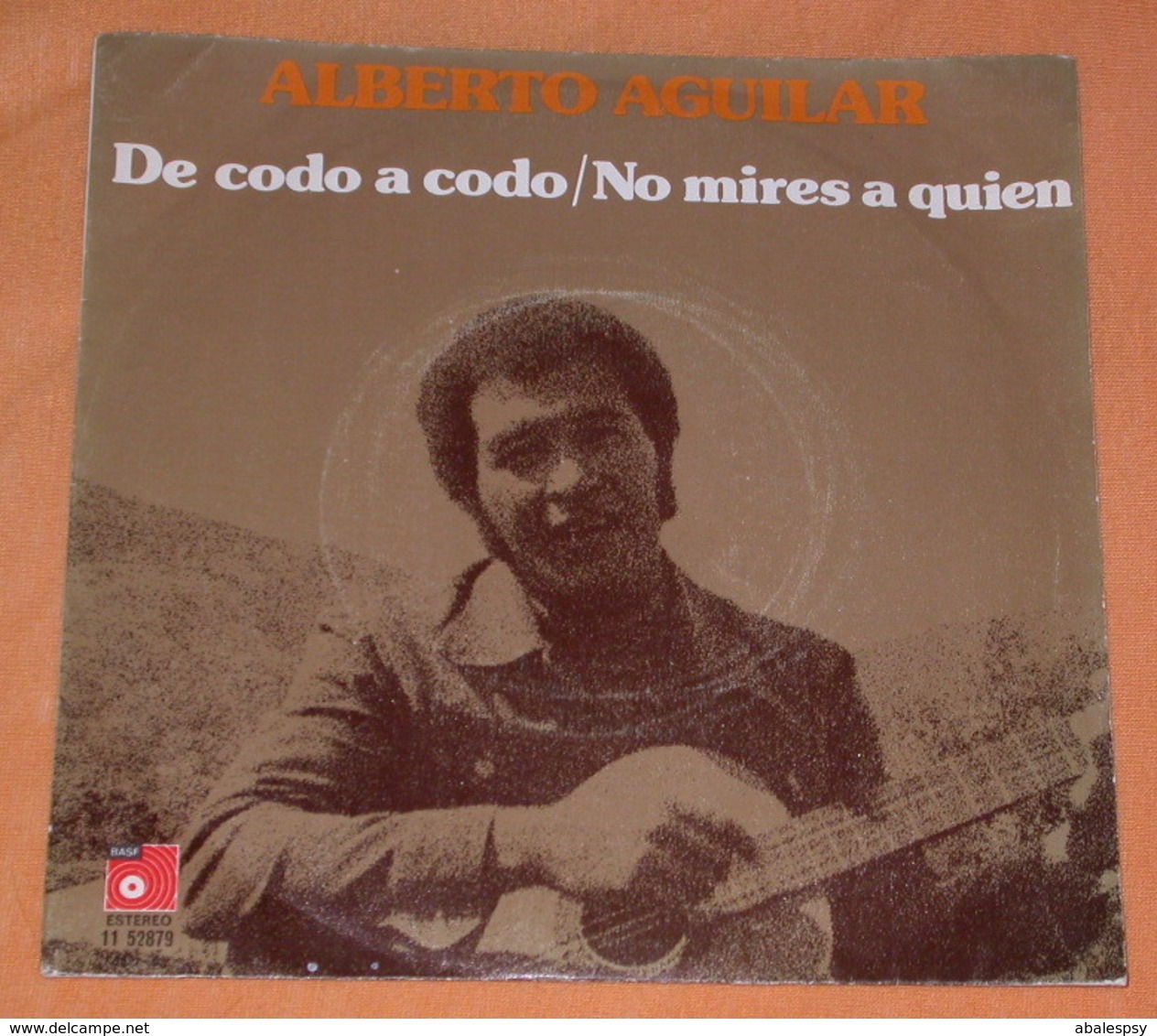 Alberto Aguilar 45t De Codo A Codo / No Mires A Quien (BAS 1975 Spain) Dedicace VG+ M - Altri - Musica Spagnola