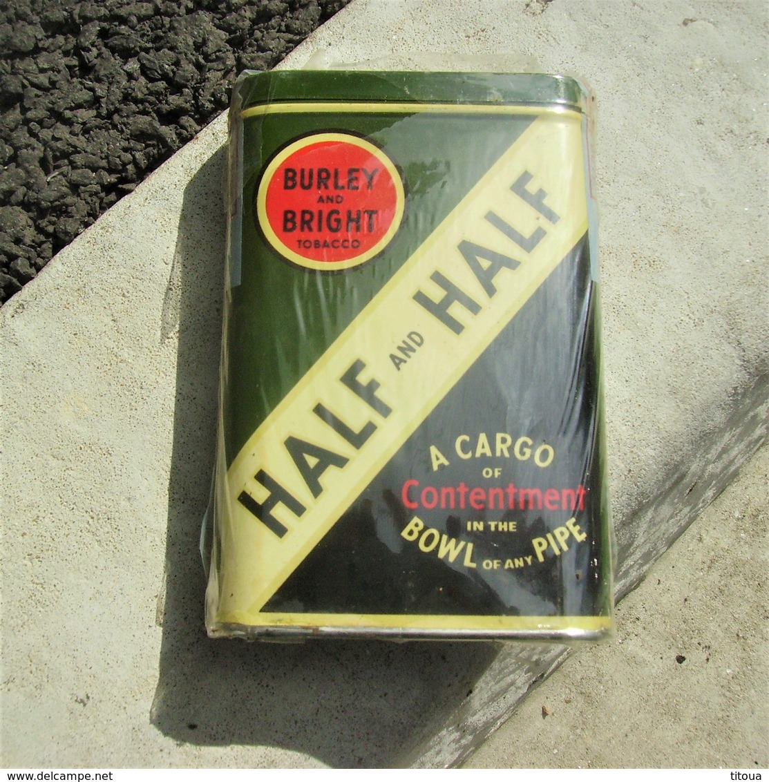BOITE PLEINE  DE TABAC A PIPE US MILITARY HALF And HALF - 1939-45