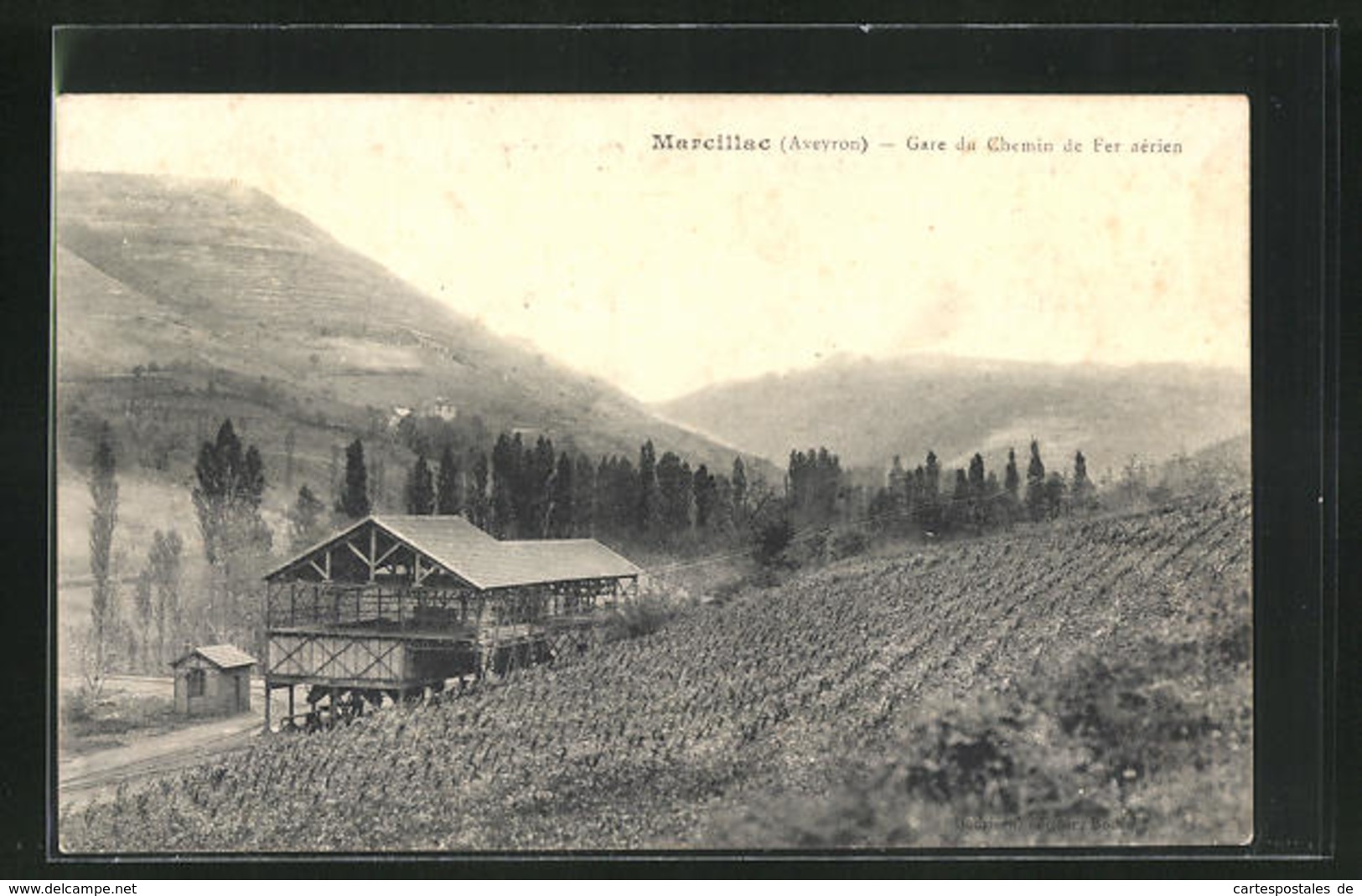 CPA Marcillac, Gare Du Chemin De Fer Aérien - Autres & Non Classés