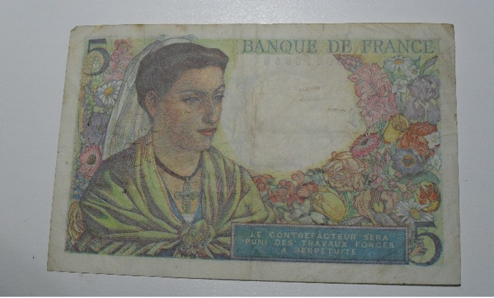 1945 - France - CINQ FRANCS, Berger, X.124 D,5=4=1945.D. 15863 - 5 F 1943-1947 ''Berger''