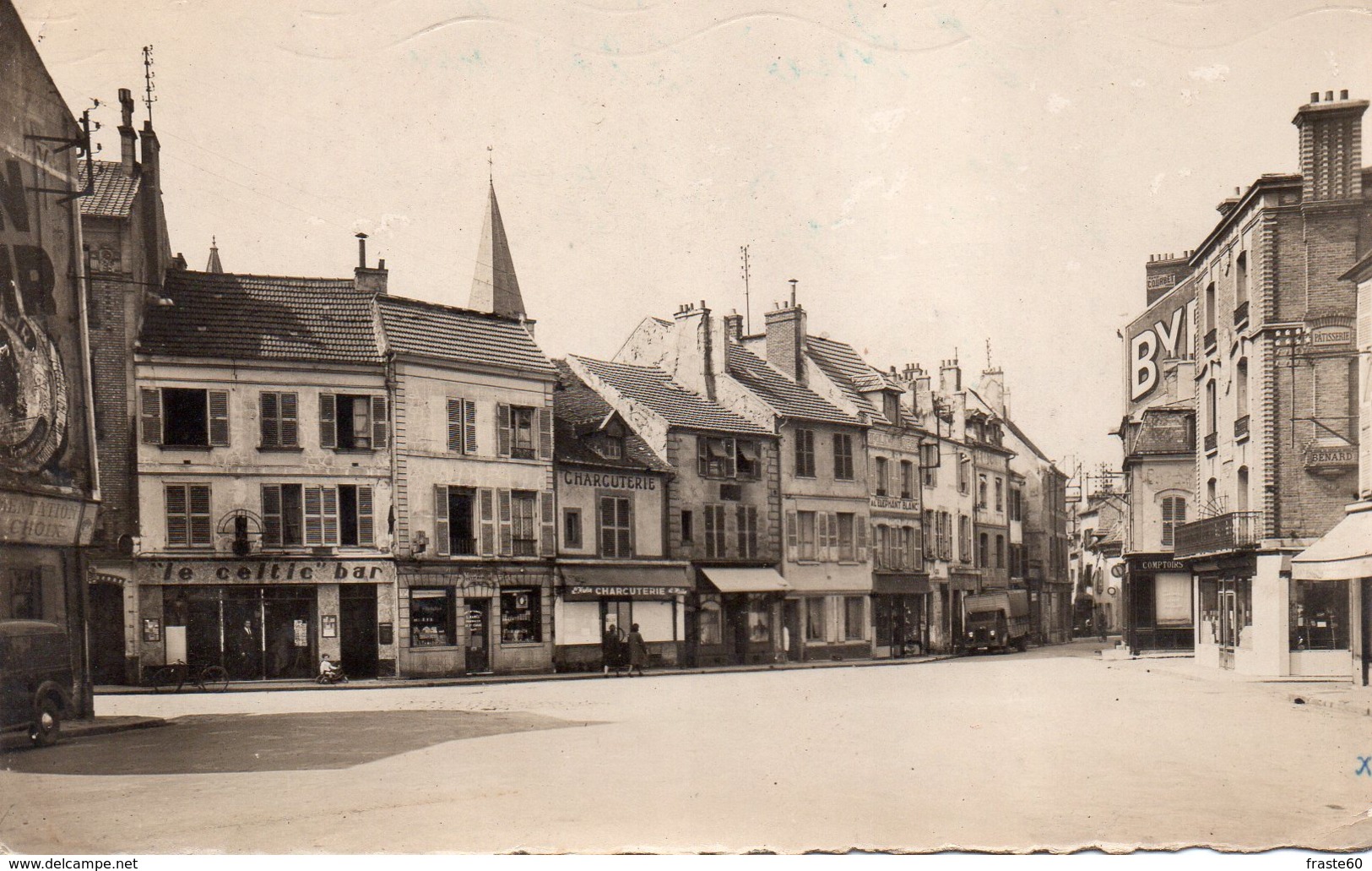 Poissy - Place Du Petit Marché - Poissy