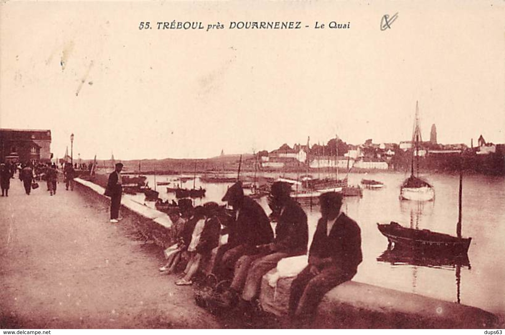 TREBOUL Près DOUARNENEZ - Le Quai - Très Bon état - Tréboul