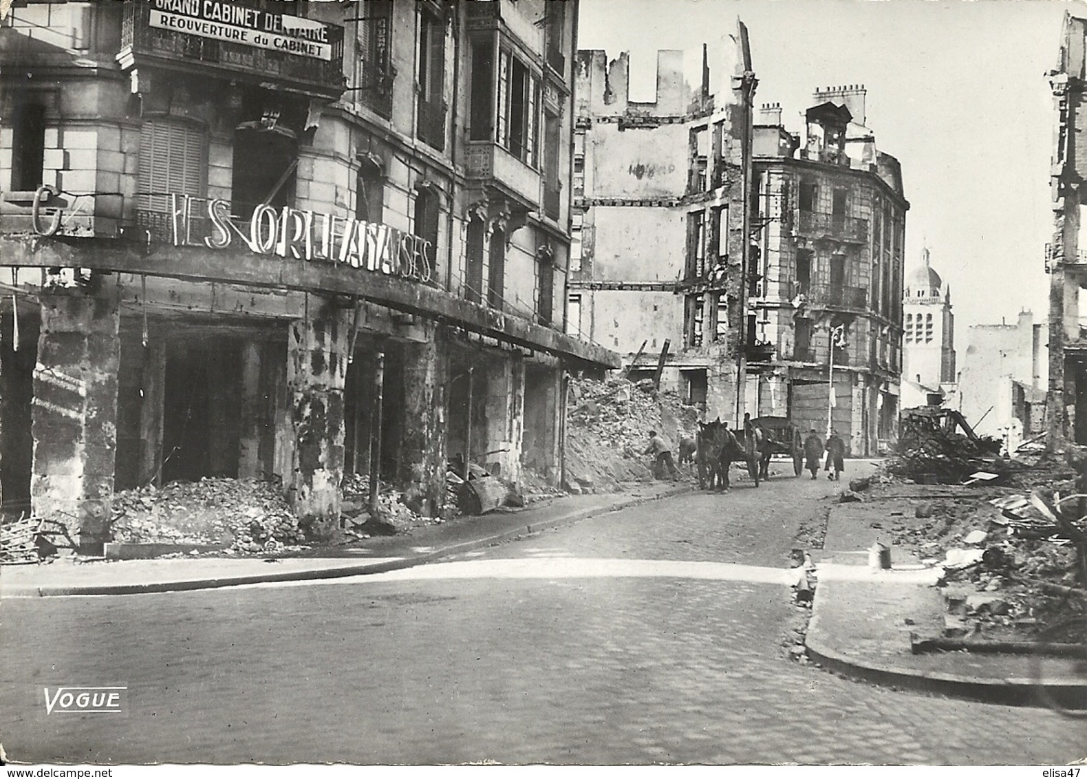 45   ORLEANS   1941    QUARTIER  DES  HALLES - Orleans