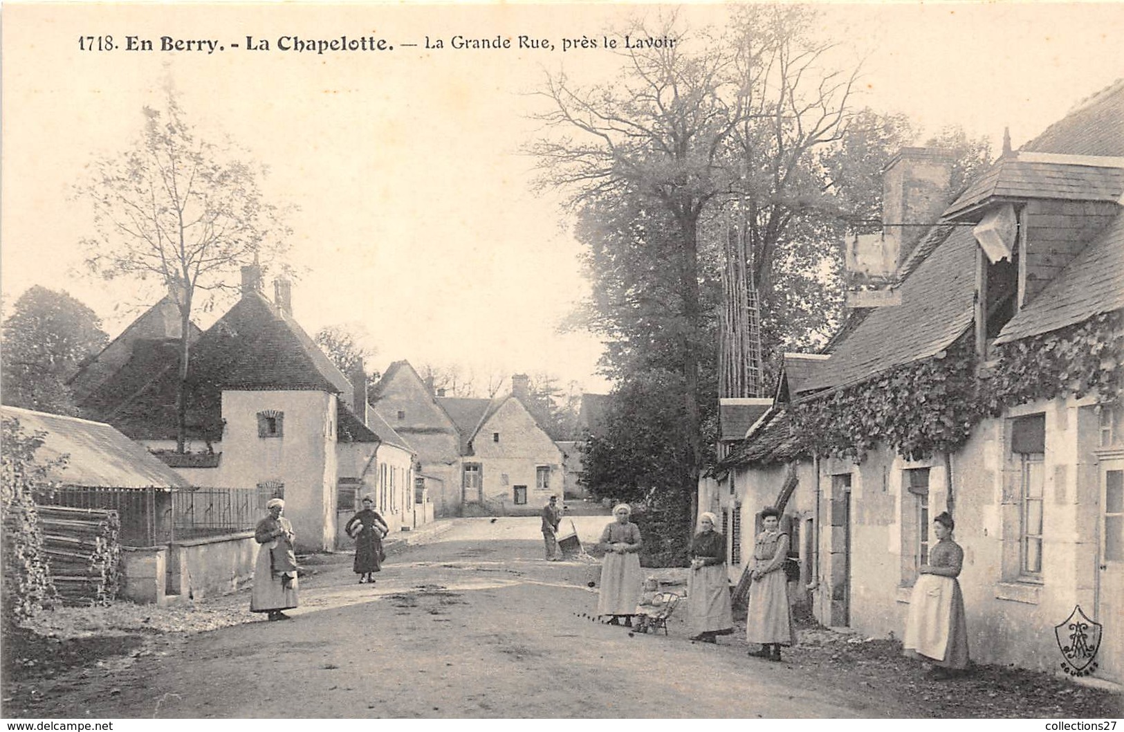 18-LA-CHAPELOTTE- LA GRANDE RUE , PRES LE LAVOIR - Otros & Sin Clasificación