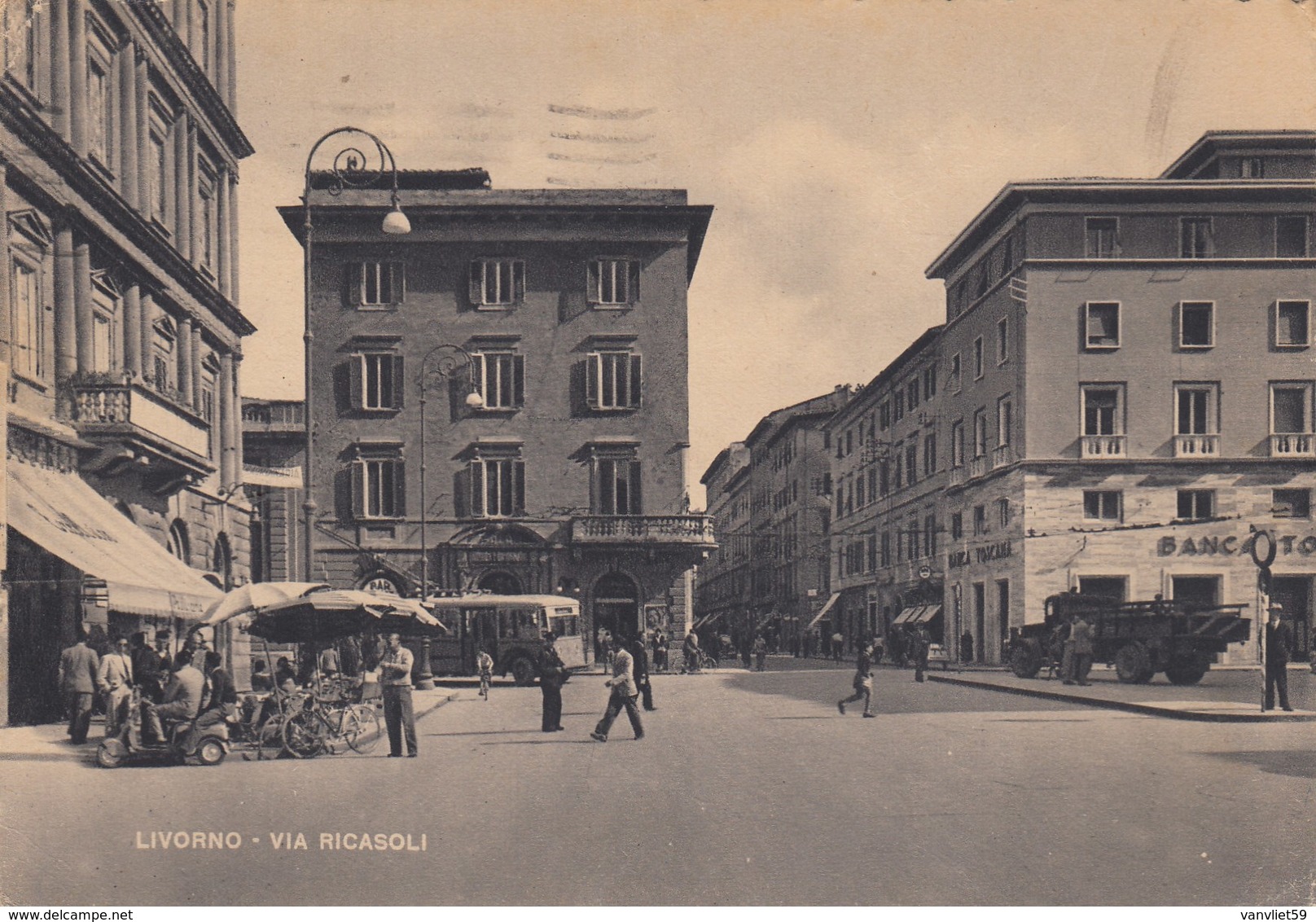 LIVORNO-VIA RICASOLI-CARTOLINA VIAGGIATA 18-9-41952 - Livorno