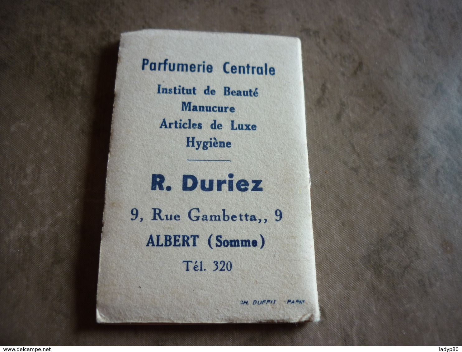 Mini Calendrier (3,5 X 6 Cm) 1951 "comment Trouves-tu Mes Tulipes ?" Parfumerie Duriez à Albert 80 Somme - Small : 1941-60