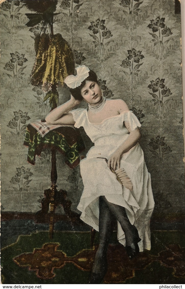 Risqué // Femme Pose Erotique Ca  1910 - Pin-Ups