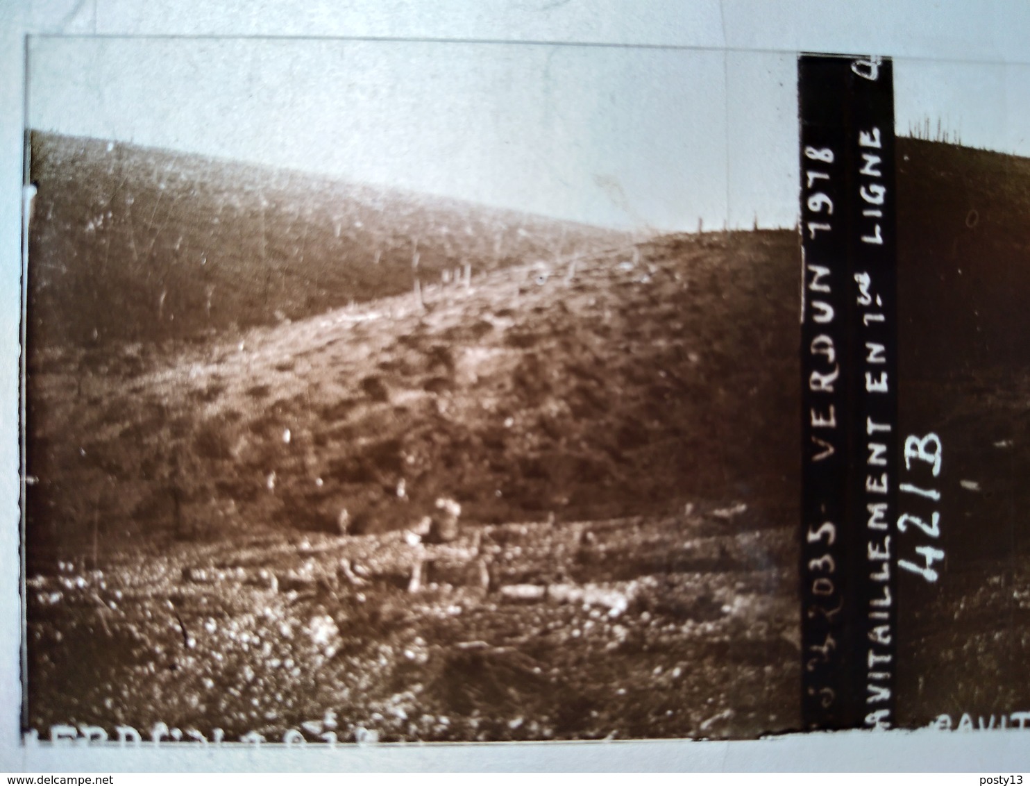 Guerre 1914-18 - VERDUN - Ravitaillement En Première Ligne - - Plaque De Verre StéréoscopiqueTBE - Diapositivas De Vidrio