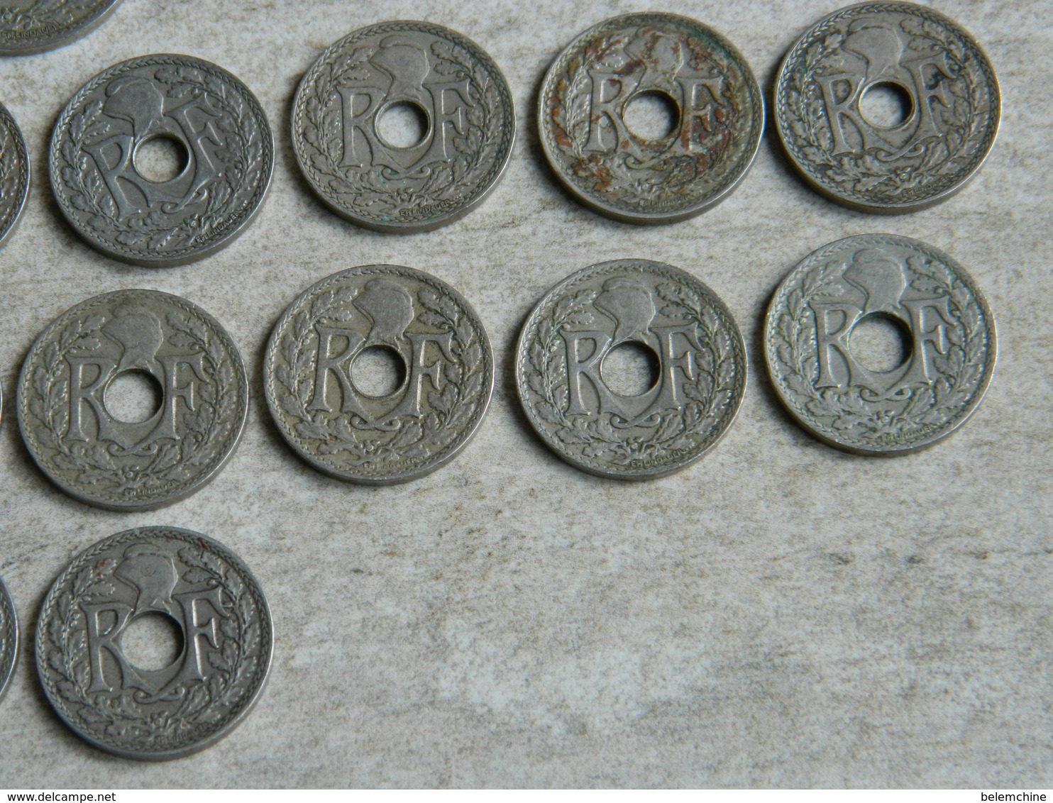 LOT DE PIECES LINDAUER 1918 à 1939  25 centimes et 10 centimes (39 unités)