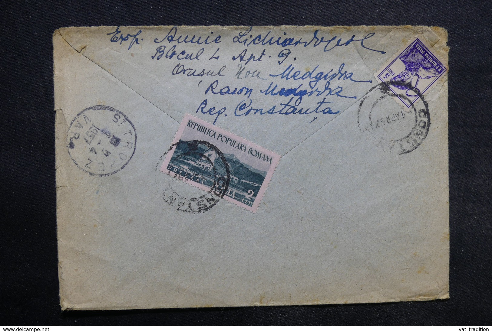 ROUMANIE - Enveloppe En Recommandé De Constanta Pour La France En 1957 , Affranchissement Au Verso - L 34013 - Cartas & Documentos