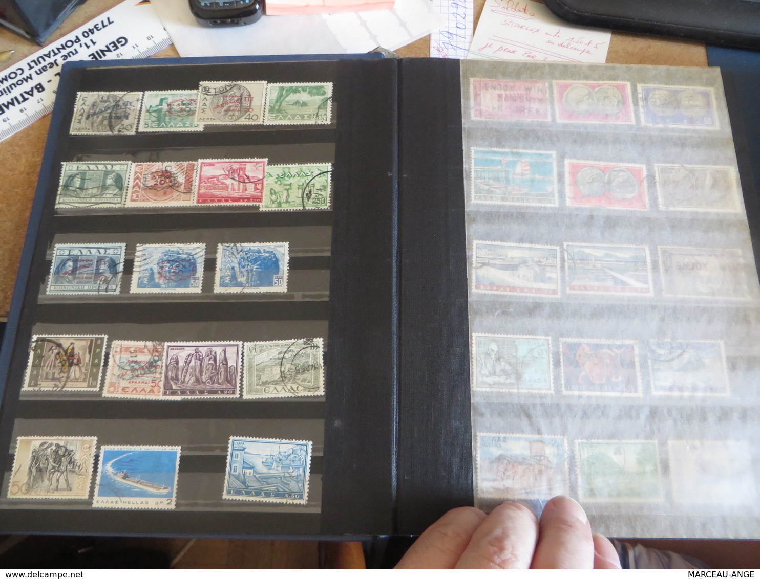 1 petit lot de timbres en 6 classeurs,vietnam et un peu de chine,europe et divers petit lot