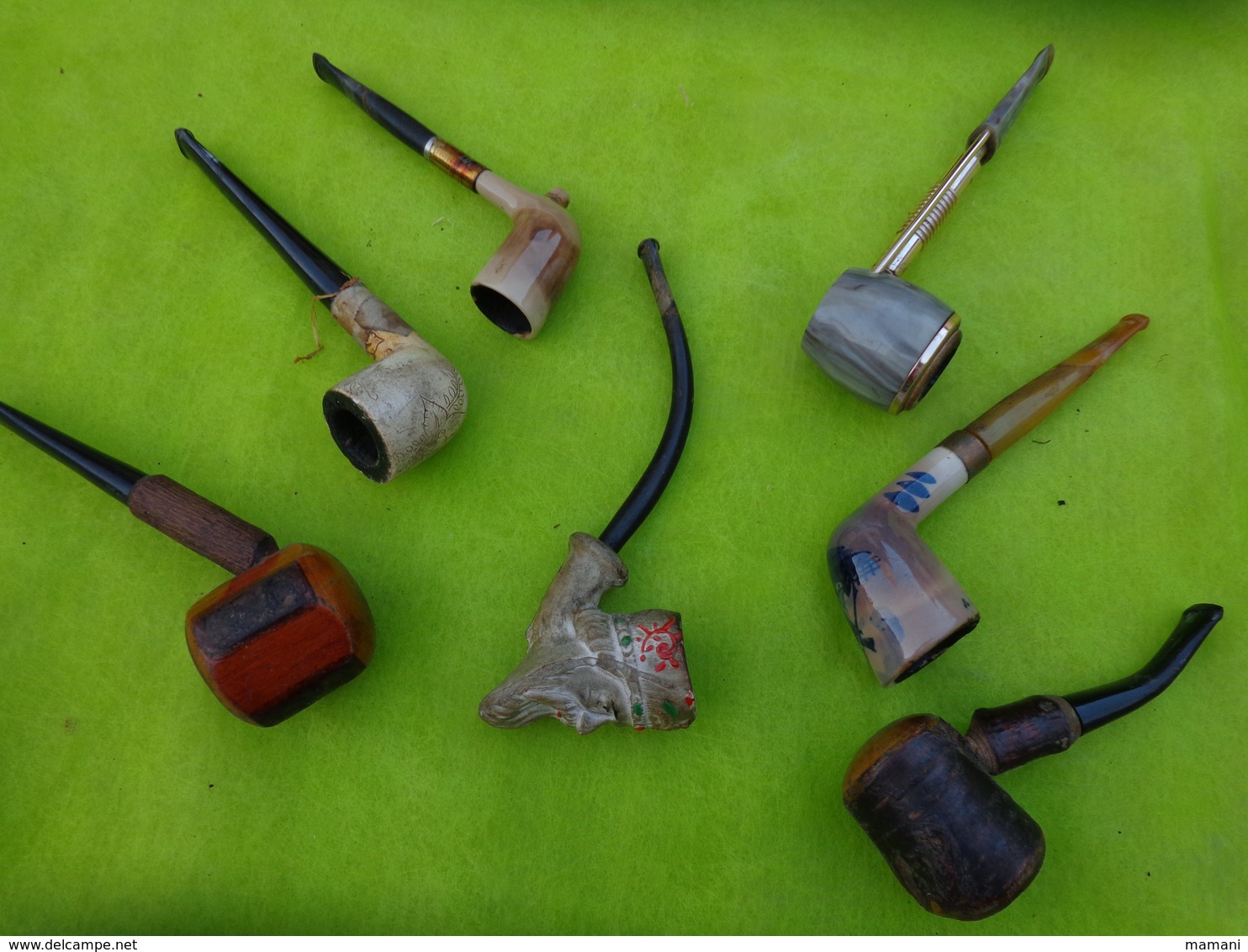 Lot De  Pipes  Matiere A Identifier -6- - Other & Unclassified