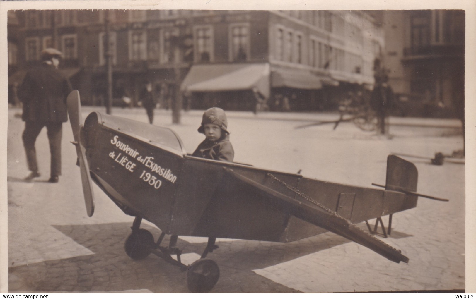 Photo Carte Snapshot Petit Avion Liège 1930 - Autres & Non Classés