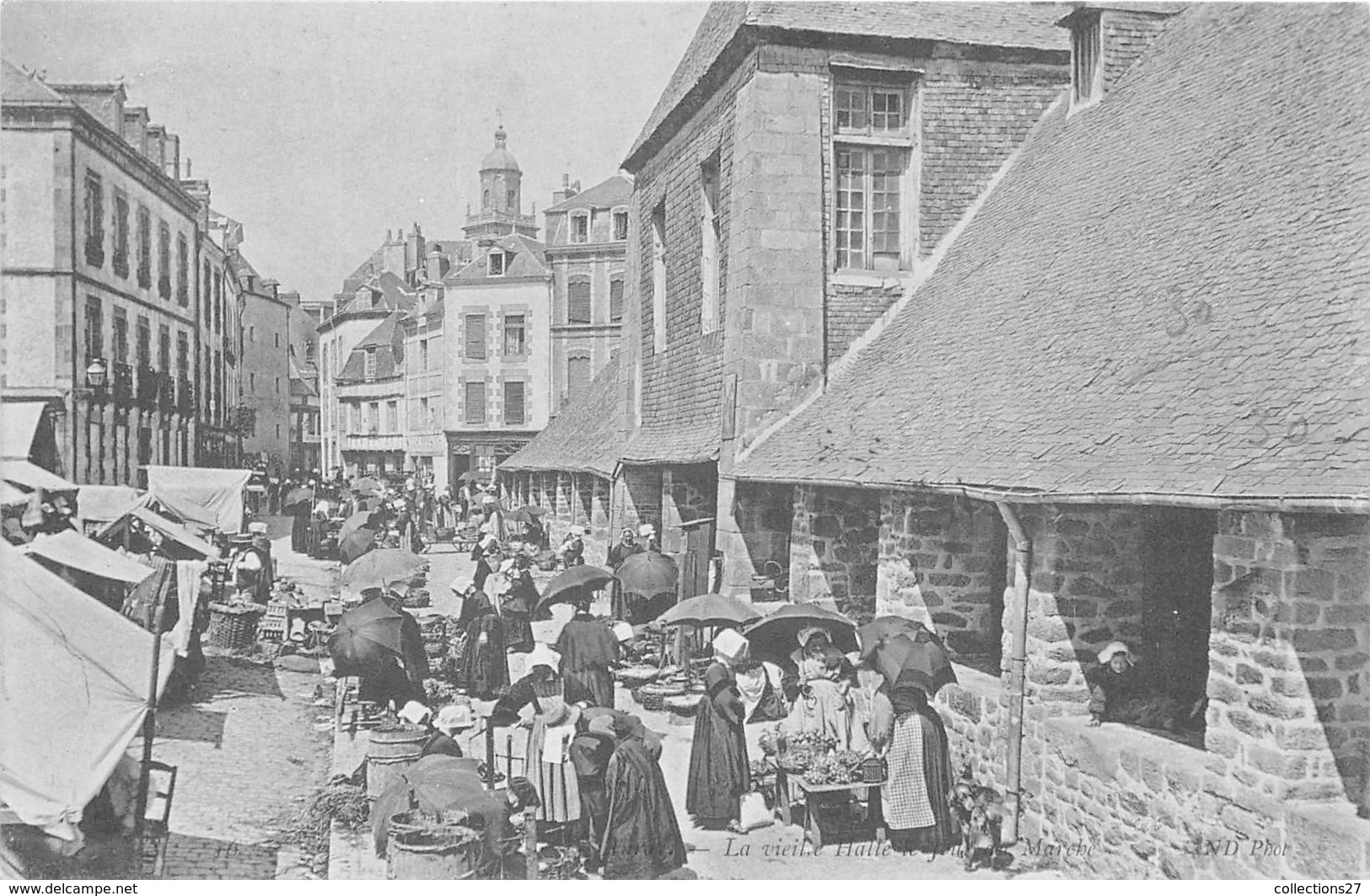 56-AURAY- LA VIEILLE HALLE JOUR DE MARCHE - Auray