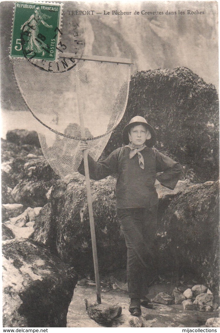 Cpa B86 LE TREPORT Le Pêcheur De Crevettes Dans Les Roches-filet De Pêche - Le Treport