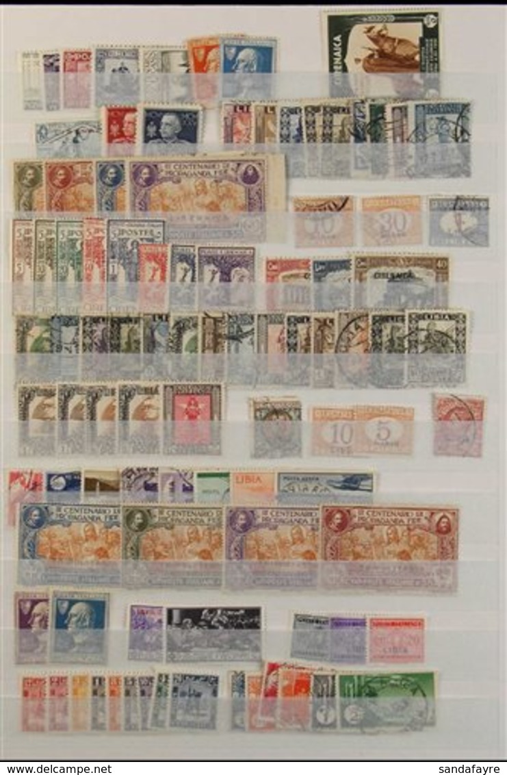 CHEAP WORLD ACCUMULATION IN LARGE CARTON. 19th Century To 1990's Mint & Used Stamps On Various Leaves, In A Stockbook An - Other & Unclassified