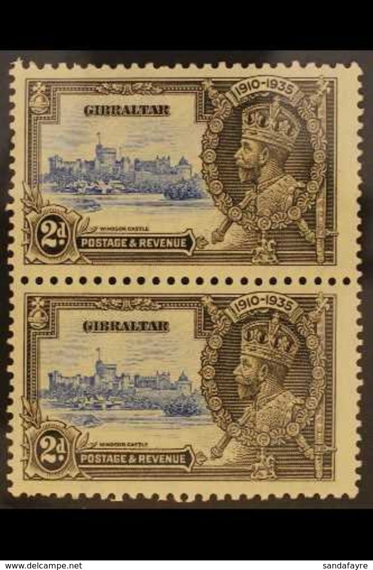 1935 JUBILEE VARIETY 2d Ultramarine & Grey Black Vertical Pair, Top Stamp Bearing "EXTRA FLAGSTAFF" Variety, SG 114/114a - Gibraltar