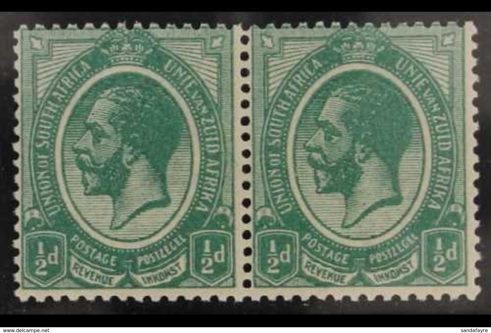 1913-24 ½d DARK MOSSY GREEN, Horizontal Pair, SACC 2e, Never Hinged Mint, Certificate Accompanies. Rare & Distinct Shade - Unclassified