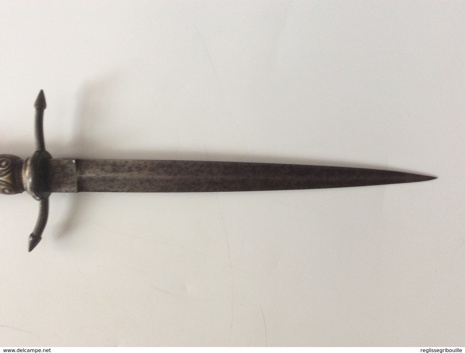 Petite dague longueur totale 310 mm