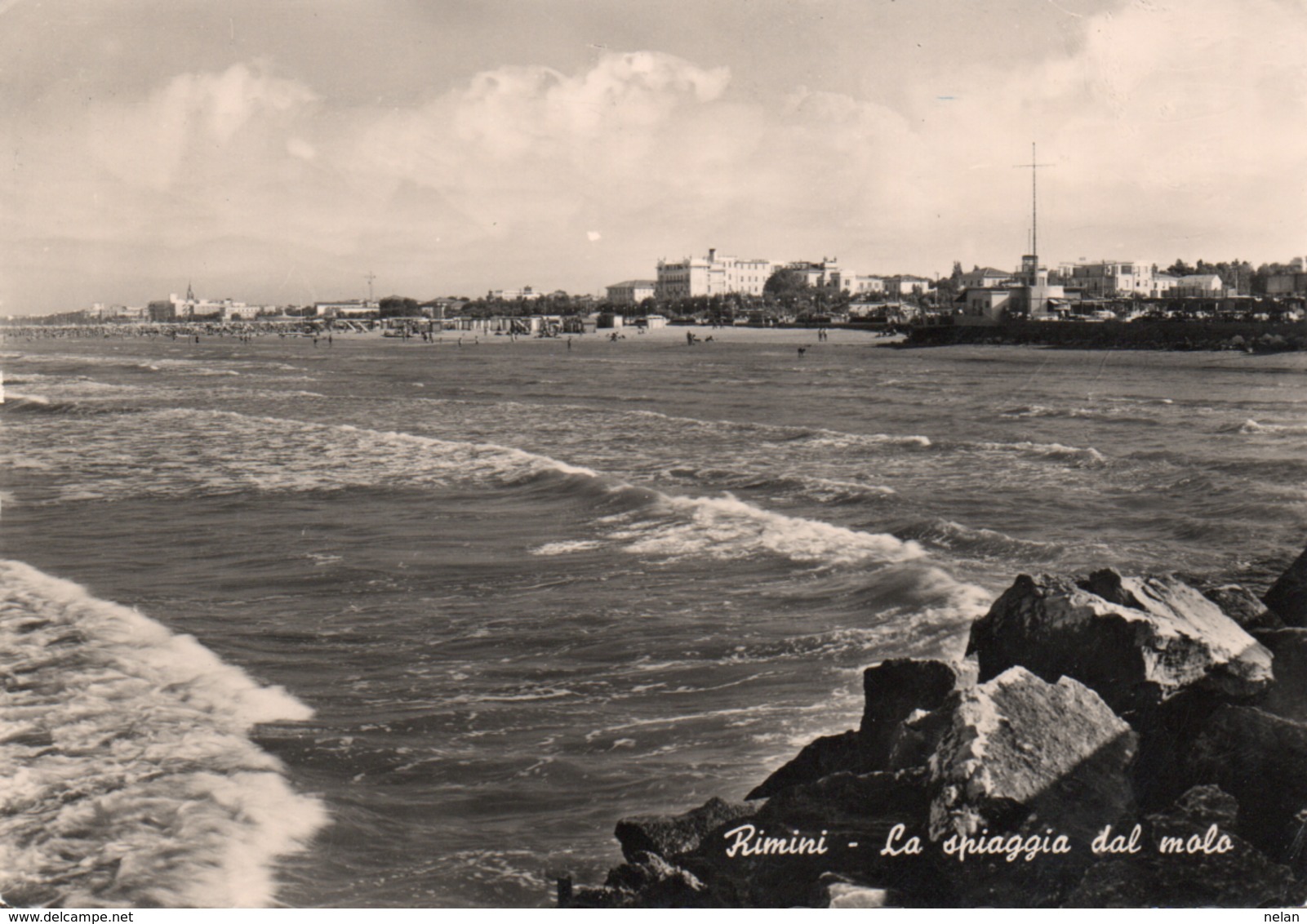 RIMINI-LA SPIAGGIA DAL MOLO-REAL PHOTO-VIAGGIATA 1965  -F.G - Rimini