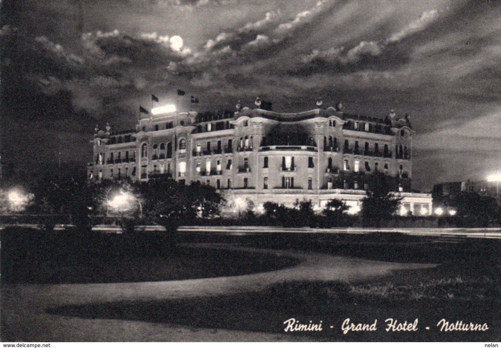 RIMINI-GRAND HOTEL-NOTTURNO-VIAGGIATA 1960  -F.G - Rimini