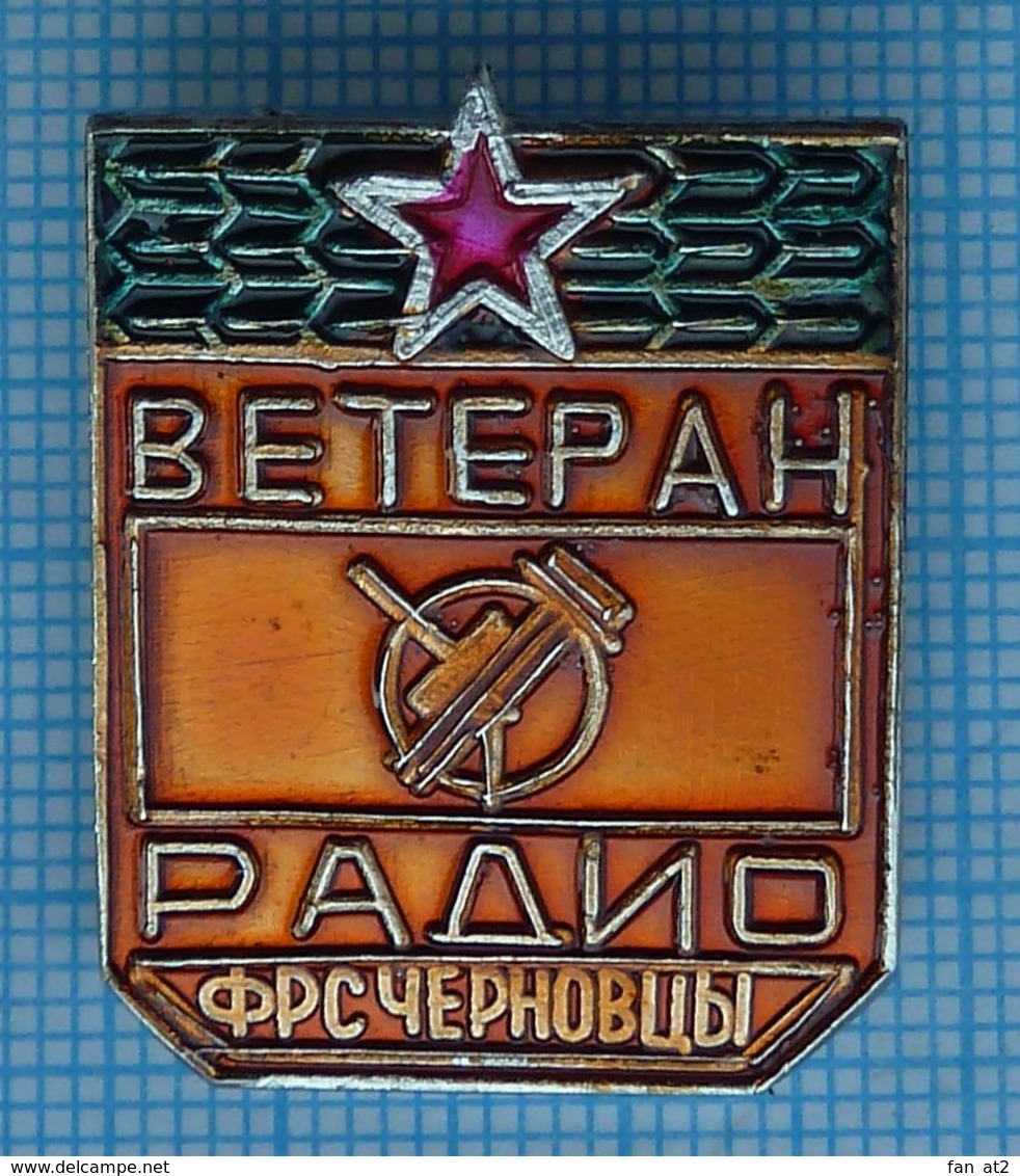 USSR / Badge / Soviet Union / UKRAINE. Radio Sport Federation. Veteran. Chernivtsi. 1980s - Other & Unclassified