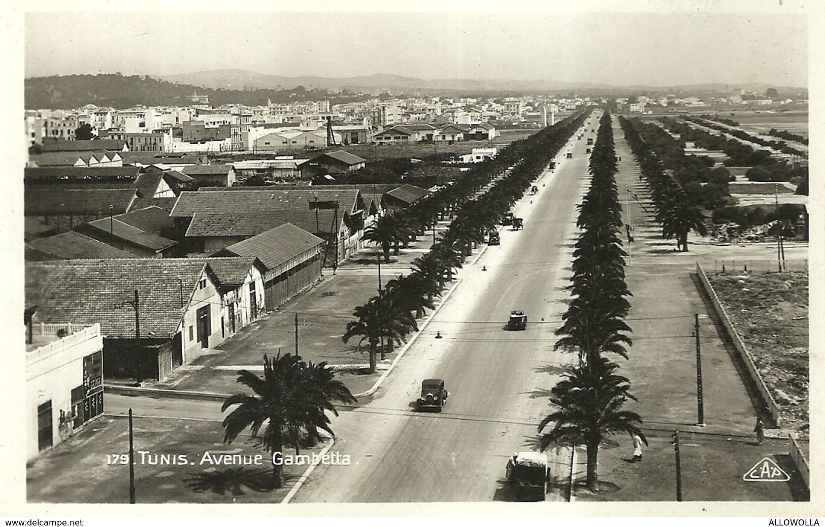 4543 " TUNIS-AVENUE GAMBETTA "ANIMATA-AUTO ANNI '30-CART. POST.ORIG. NON SPED - Tunisia