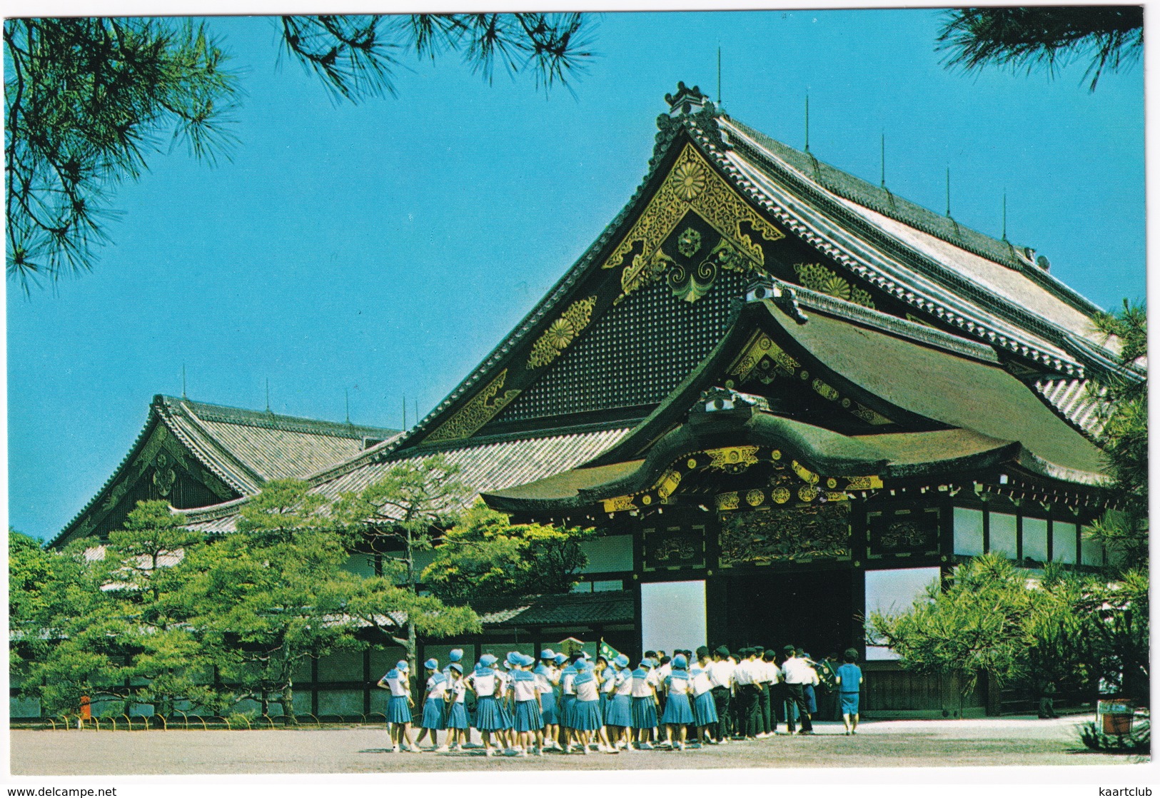 Nijo Castle - Pupils On A School Excursion - (Kyoto, Nippon/Japan) - Kyoto