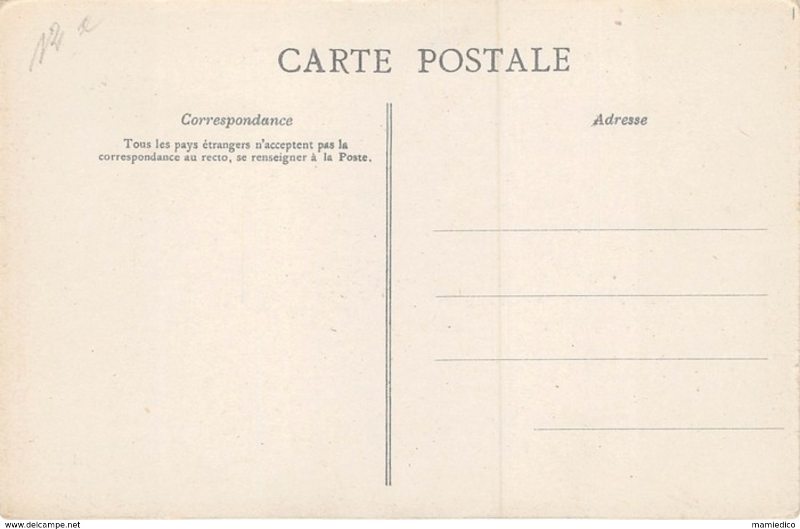 CP " LA LOIRE " Chocolaterie D'AIGUEBELLE. Série "LES DEPARTEMENTS. Chromolithographie. Parfait état. 2 Scans - Chocolat