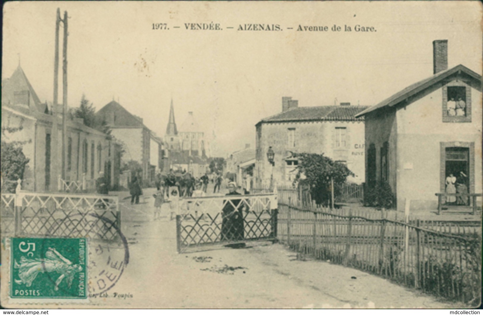 85 AIZENAY / Avenue De La Gare / - Aizenay