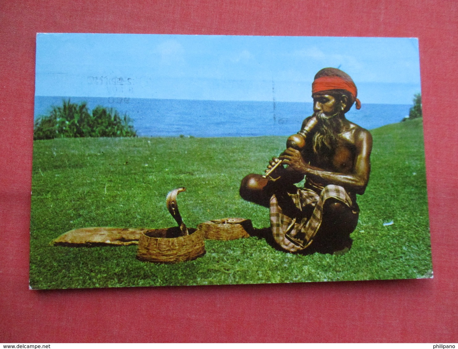 Snake Charmer With Cobra-- Has Stamps & Cancel --   Ref  3456 - Sri Lanka (Ceilán)
