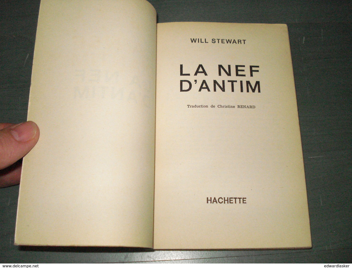 Coll. LE RAYON FANTASTIQUE N°105 : La Nef D'Antim //Will Stewart - EO 1962 - Couv. Forest - Le Rayon Fantastique