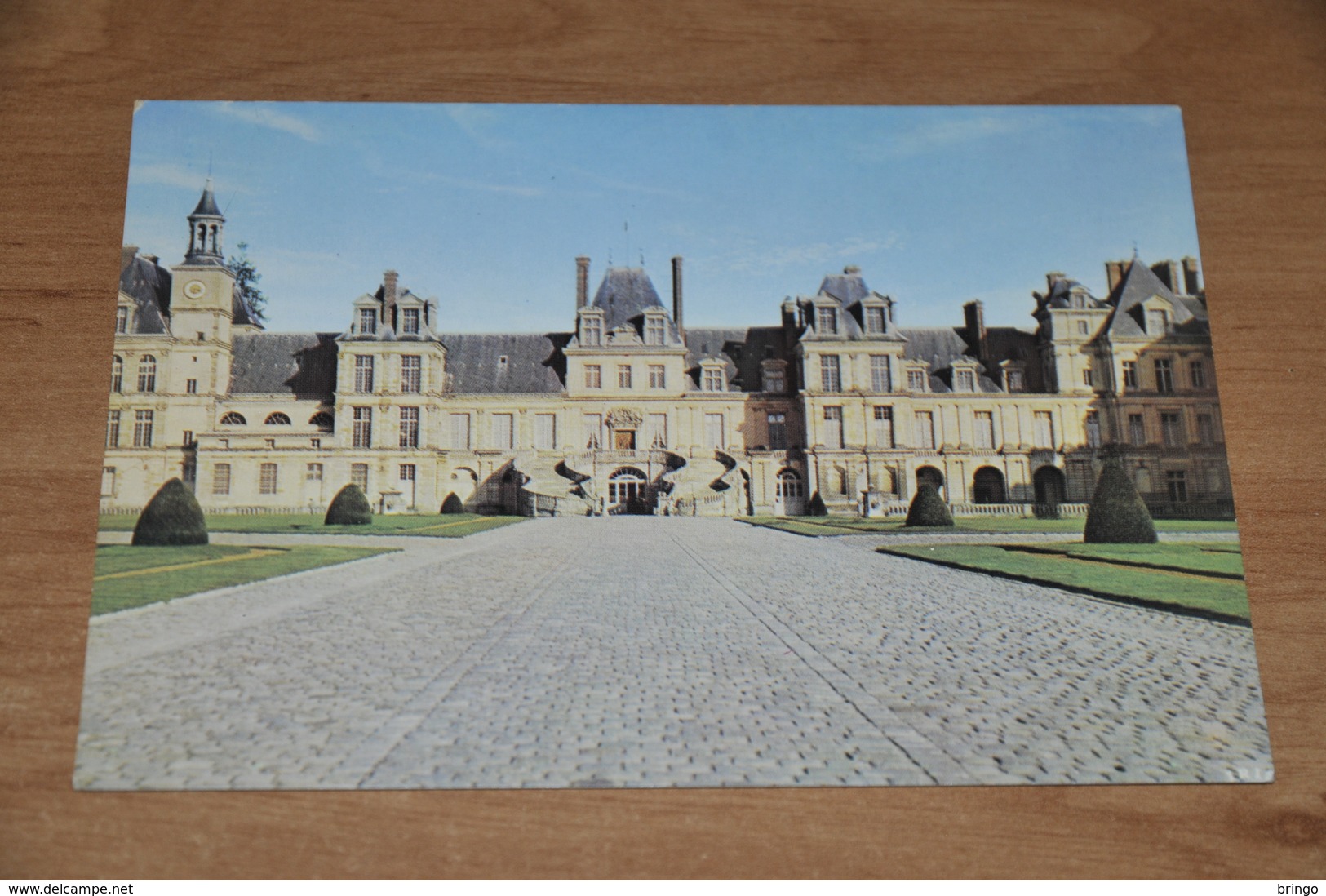 10925-      FONTAINEBLEAU, COUR DU CHEVAL BLANC - Fontainebleau