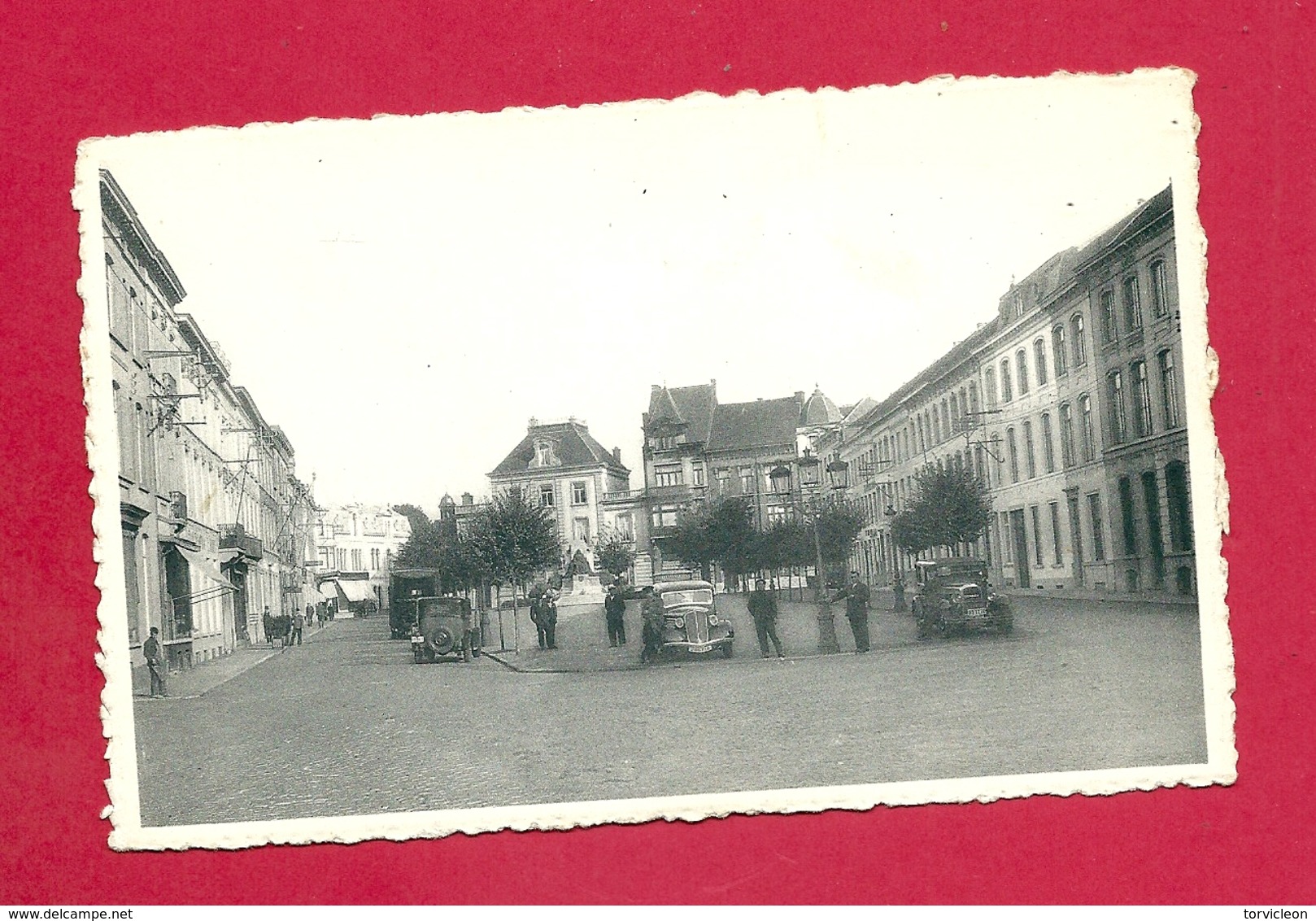 C.P. Geraardsbergen  = Zicht Op Het Statieplein  En Gedenkteken 1914-1918 - Geraardsbergen