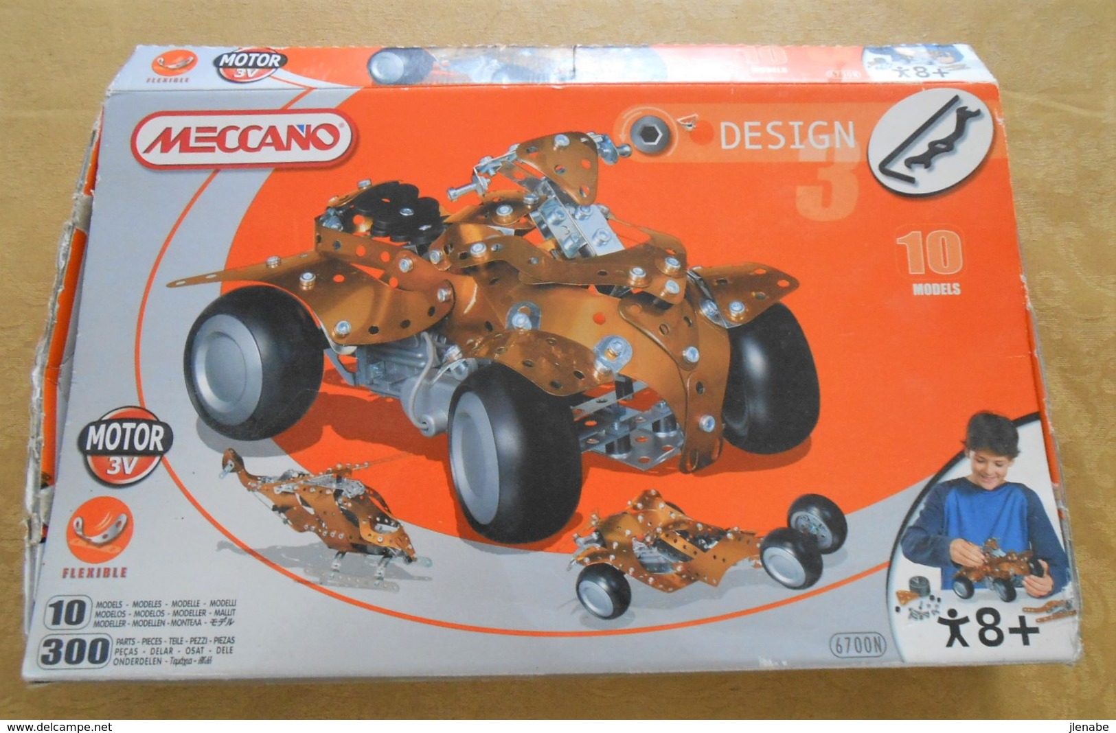 Boite MECANO 10 Modèles  300 Pièces Motor 3 V Ref 6700N - Meccano