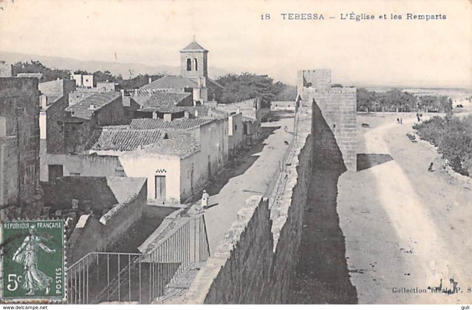 ALGERIE- TEBESSA  L' Eglise Et Les Remparts (- Cpa Collection Idéale P.S N°18) *PRIX FIXE - Tébessa