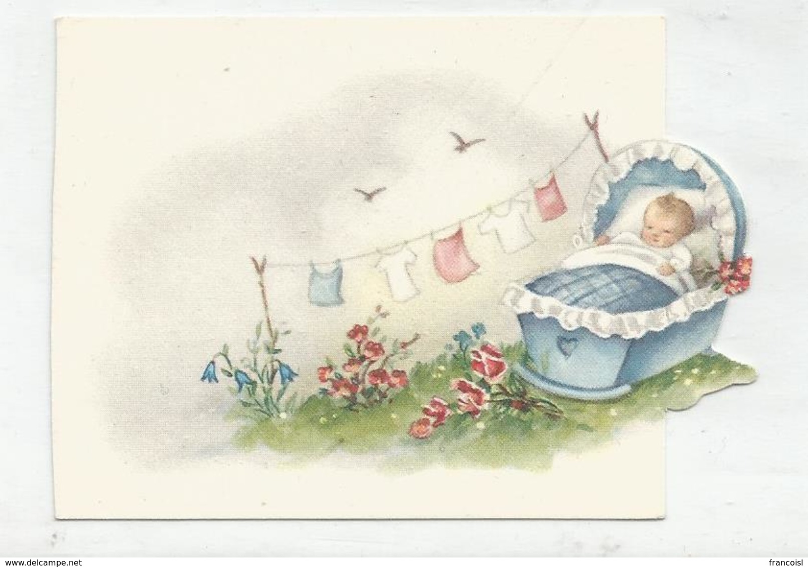 Carte De Vœux De Naissance Découpée. Bébé Dans Son Berceau Au Jardin. Linge à Sécher. - Andere & Zonder Classificatie