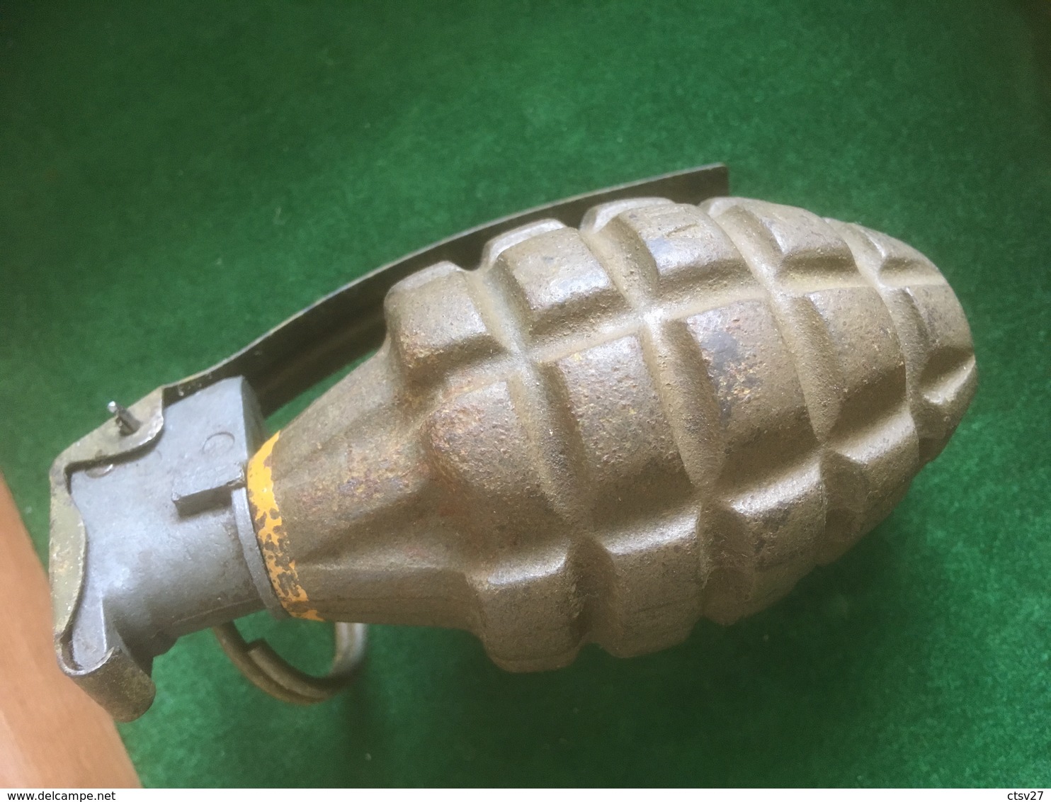 GRENADE US MK2 NEUTRALISEE - Armes Neutralisées