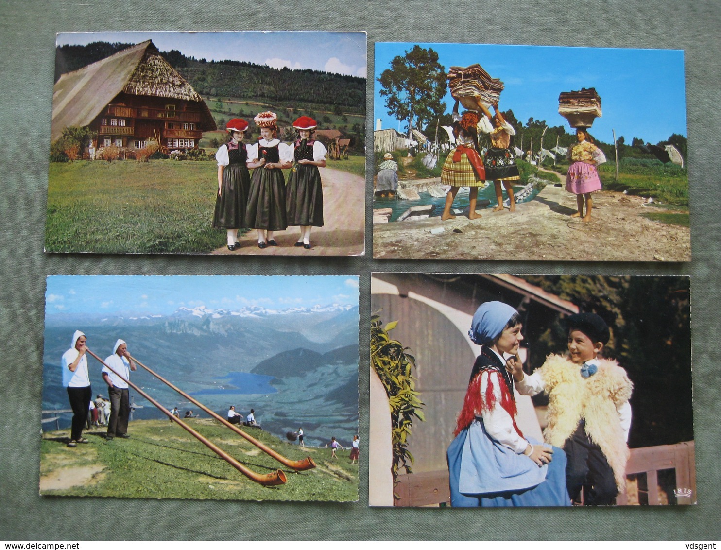 LOT 52 CPSM/CPM THEME SCENES - TYPES - FOLKLORE - 5 - 99 Cartes