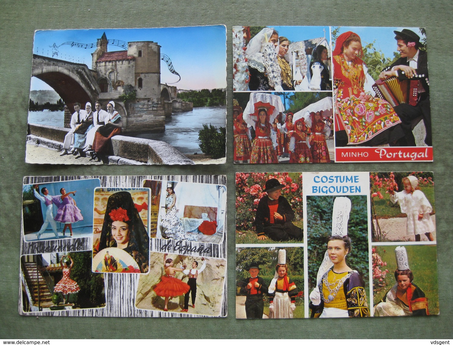 LOT 52 CPSM/CPM THEME SCENES - TYPES - FOLKLORE