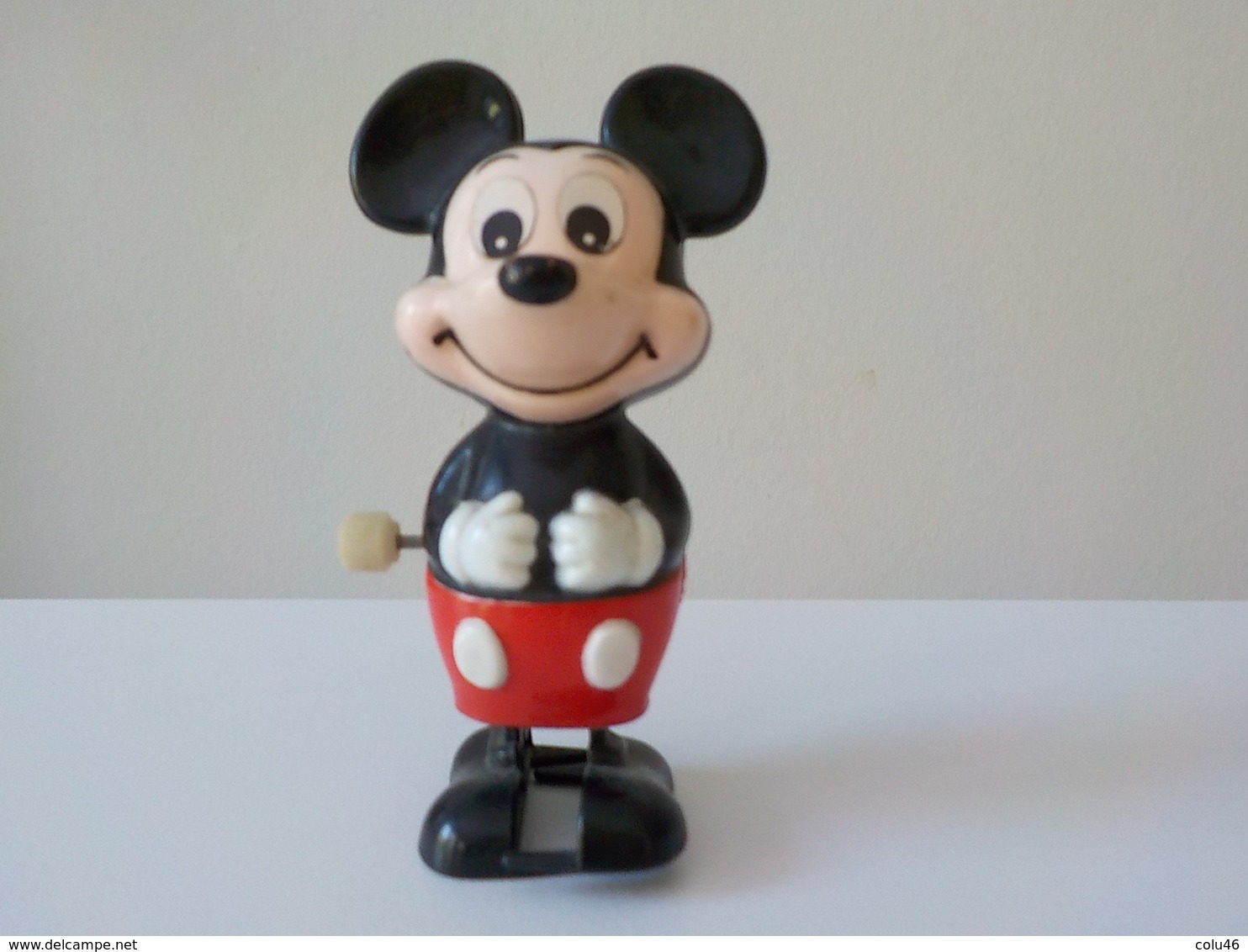 Figurine Avec Remontoir Mickey Mouse Walt Disney Pieds Articulés Le Marcheur - Jouets Anciens