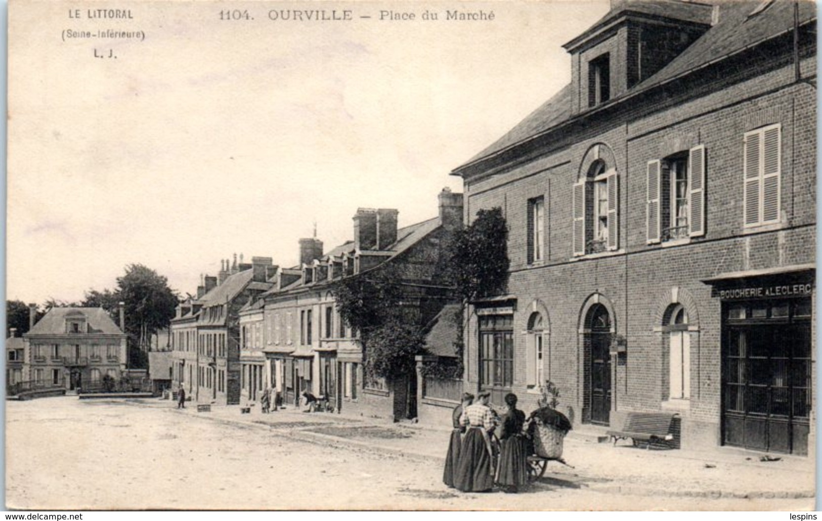 76 - OURVILLE -- Place Du Marché - Ourville En Caux