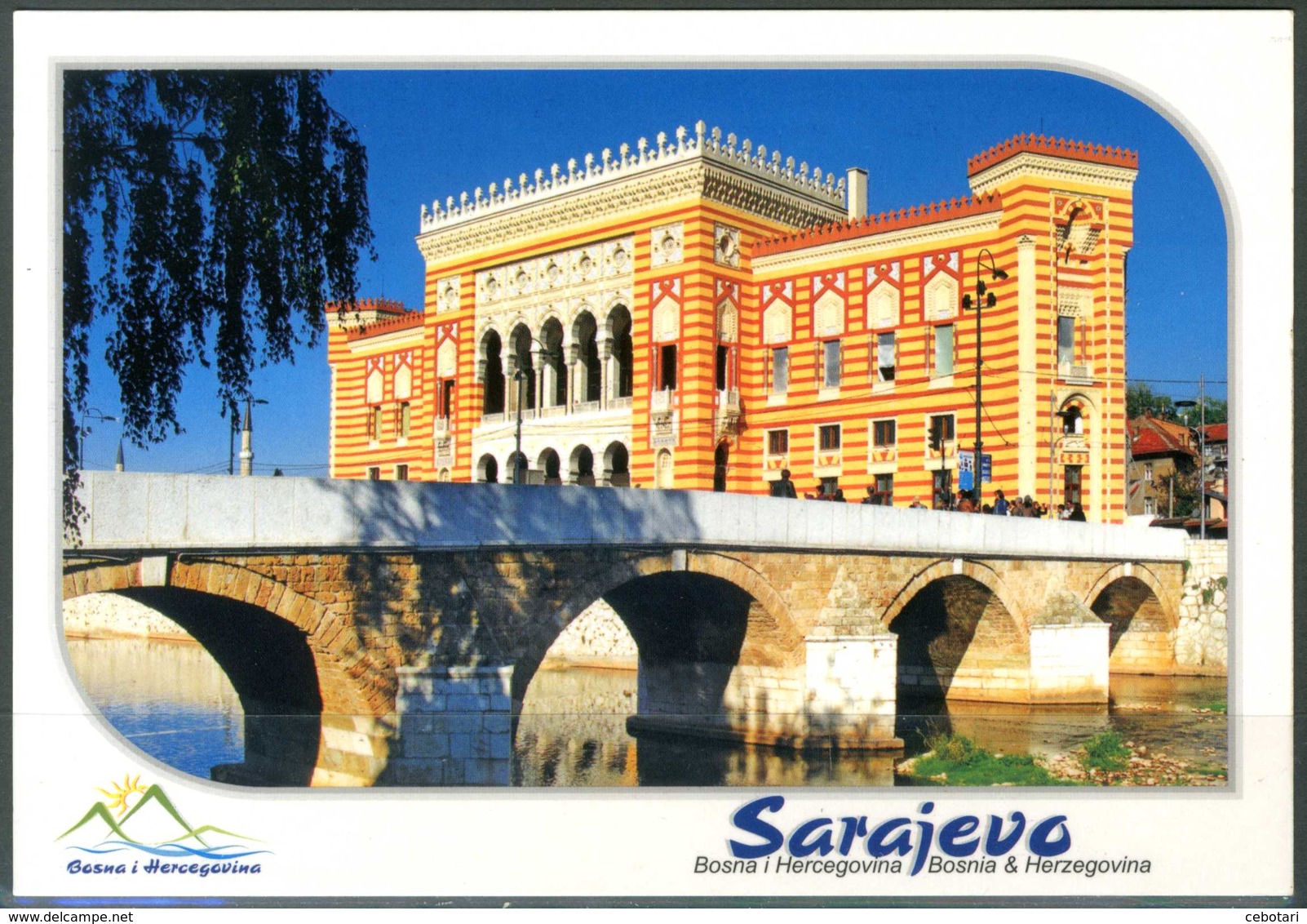 SARAJEVO - Town Hall - Cartolina Non Viaggiata, Come Da Scansione. - Bosnia Erzegovina