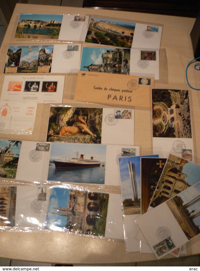 France - Lot d'enveloppes et cartes (900 g environ) - Foire de Paris essentiellement