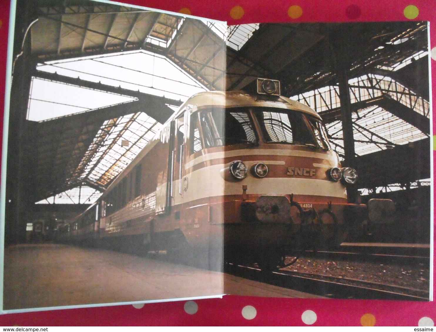 Le Monde Fascinant Des Trains. David S. Hamilton. Colinet Derogis. Gründ 1977. Bien Illustré - Spoorwegen En Trams