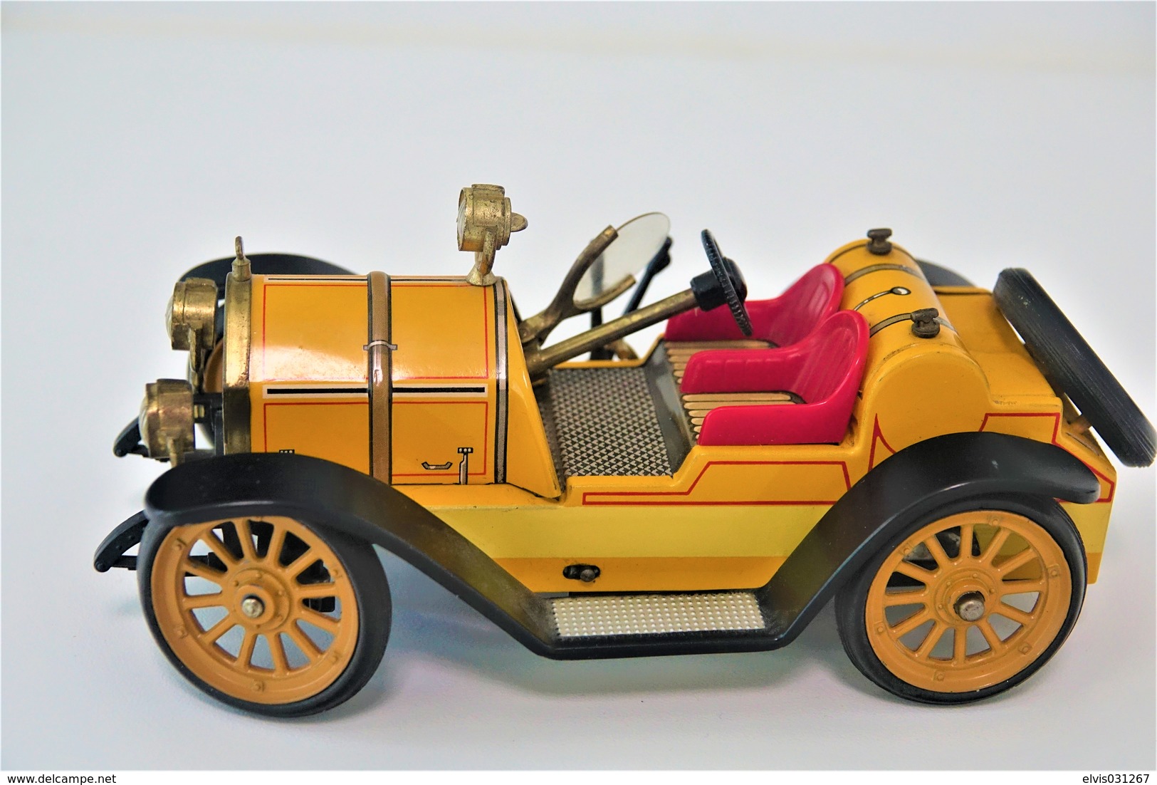 Vintage TIN TOY CAR : maker SCHUCO - YELLOW 1225 - Mercer Typ 35j 1913 - 18cm - west germany  - Friction